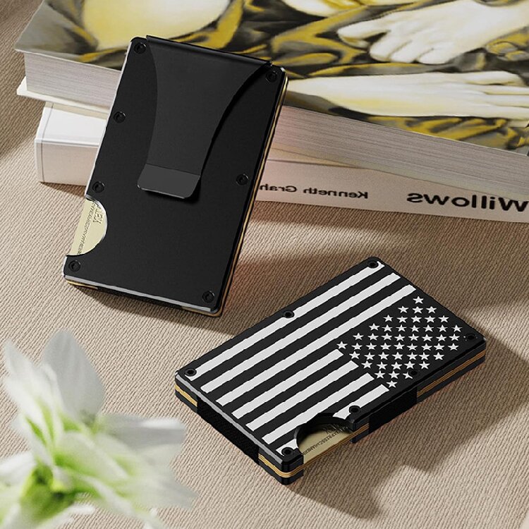Minimalist American Flag Metal RFID Wallet (5) Minimalist American Flag Metal RFID Wallet (5)