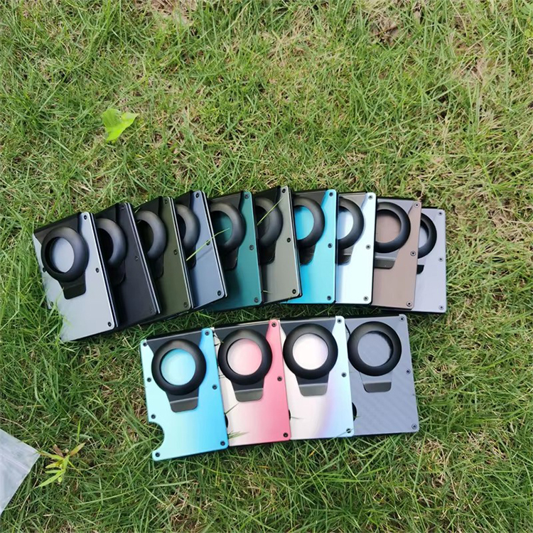 Metal RFID Wallet with AirTag Money Clip (5) Metal RFID Wallet with AirTag Money Clip (5)