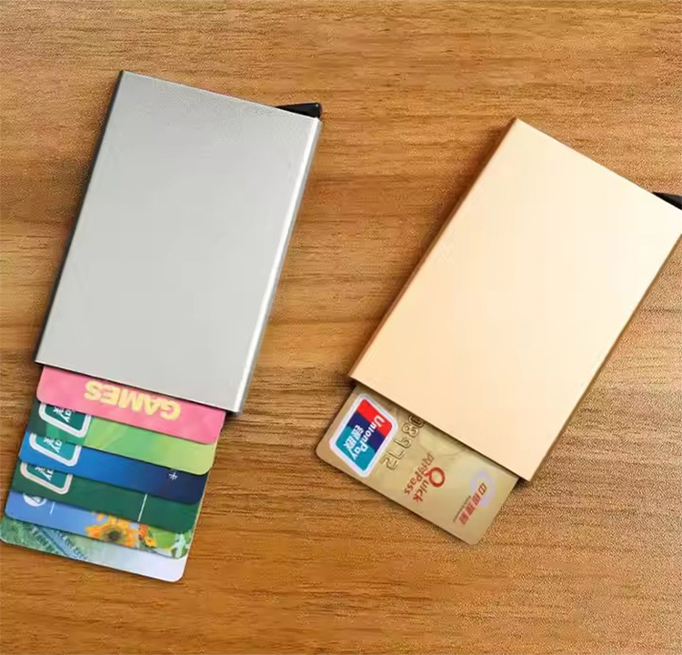 Slim Pop-Up RFID Minimalist Credit Card Holder (4) Slim Pop-Up RFID Minimalist Credit Card Holder (4)