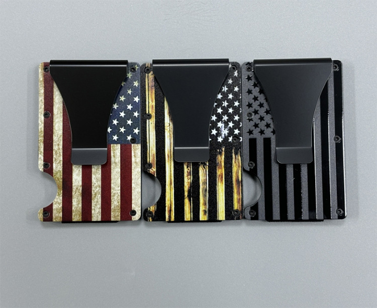 Minimalist American Flag Metal RFID Wallet (2) Minimalist American Flag Metal RFID Wallet (2)