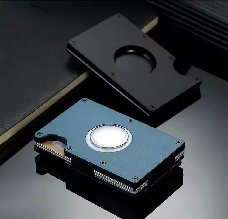 Minimalist RFID Wallet with Built-in AirTag Holder (1) Minimalist RFID Wallet with Built-in AirTag Holder (1)