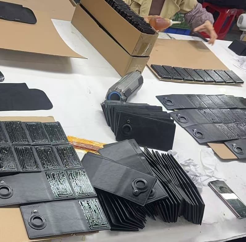 Small Batch vs Mass Production Wallets | GSTAR